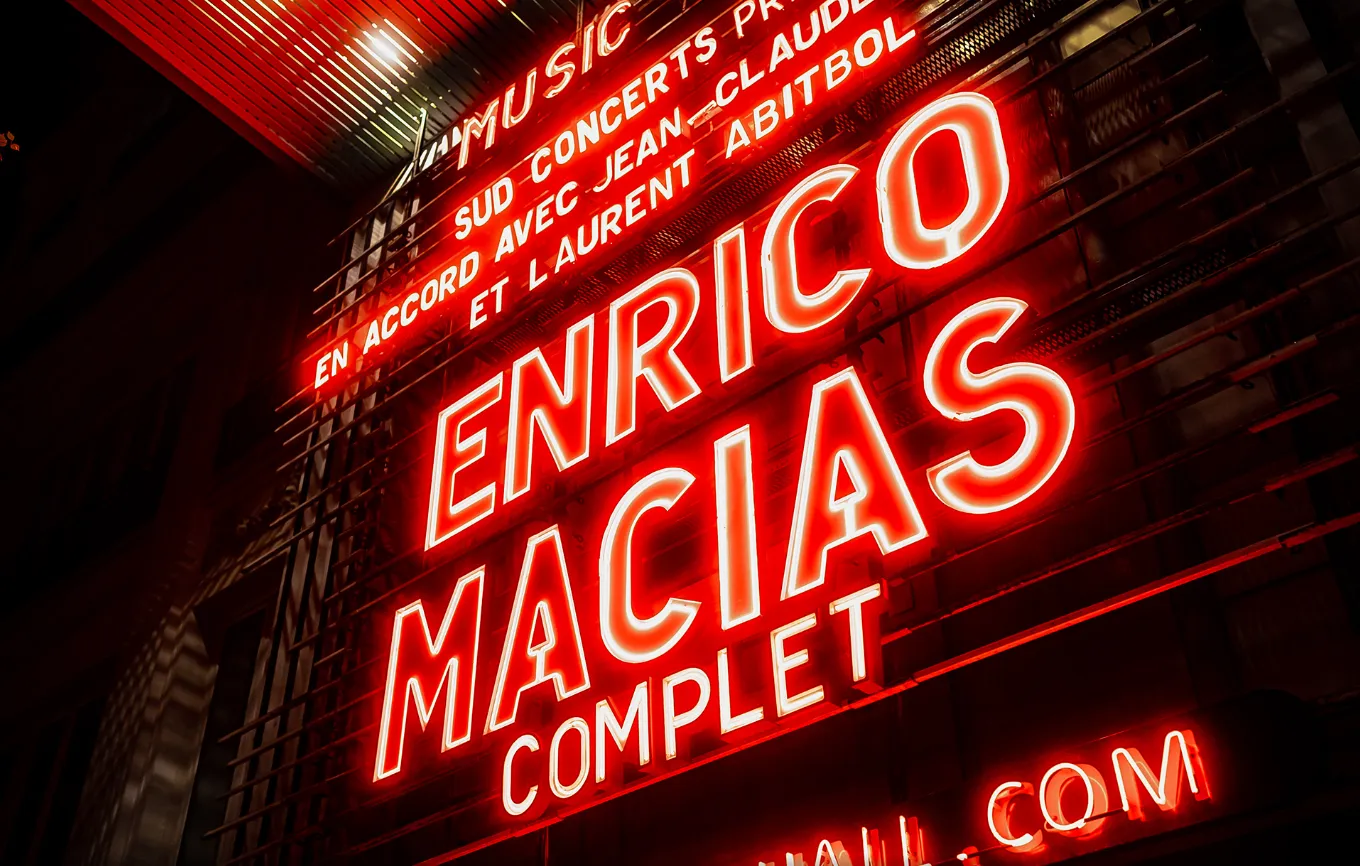 enricomacias-mlgraphik
